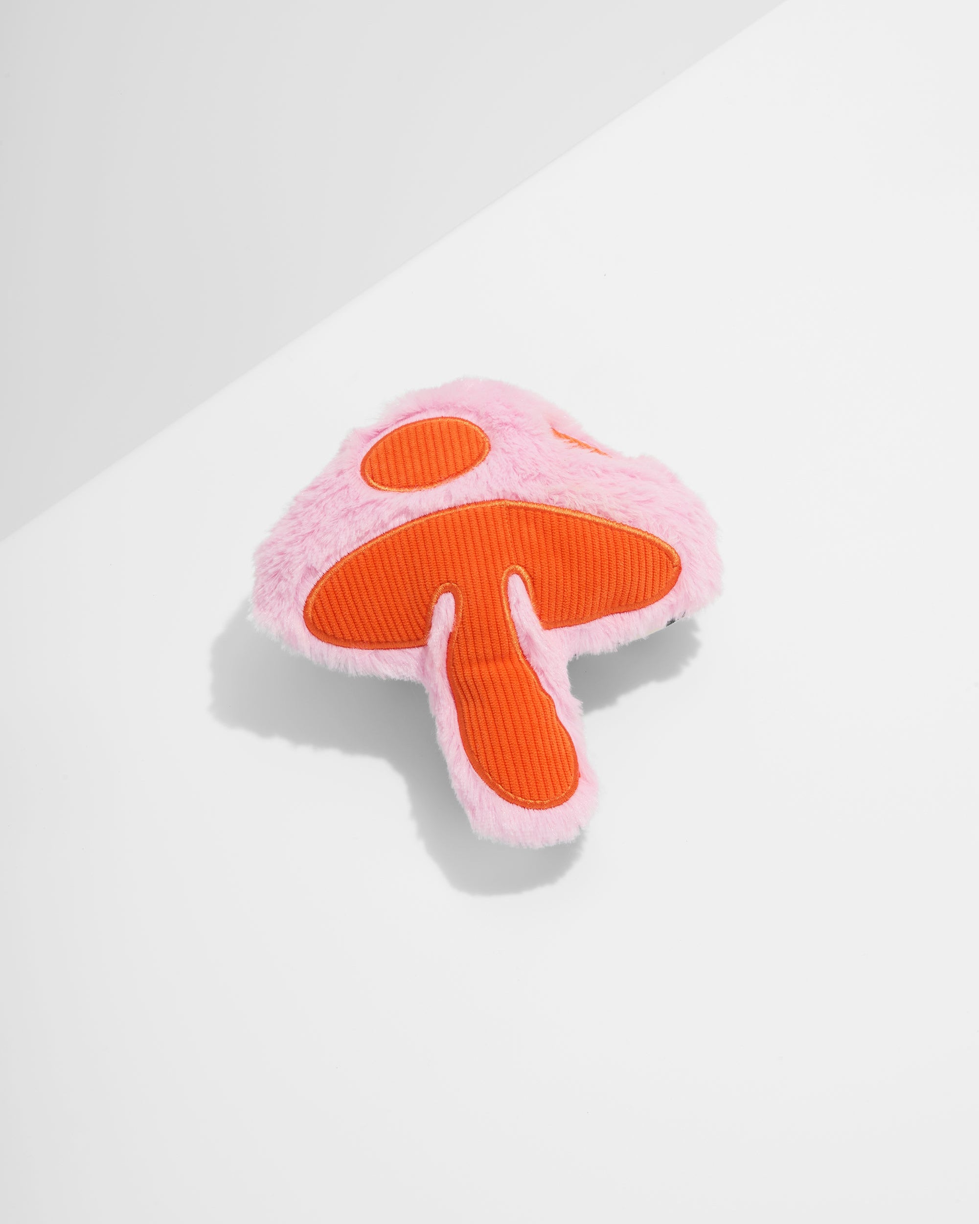 WO_VM_PlayfulPlush_Mushroom_PDP_08_Web_2x3_be3fcdd9-c9e1-41b5-95d3-ec7908f37d94.jpg